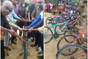 Lawmaker Donates Bicycles