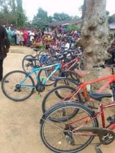 Lawmaker Donates Bicycles