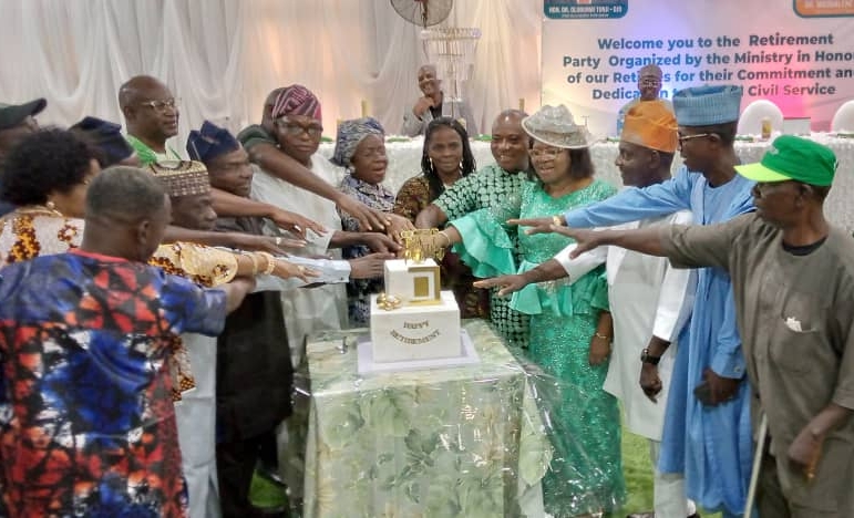 Interior Ministry Honours Retirees For Outstanding Service