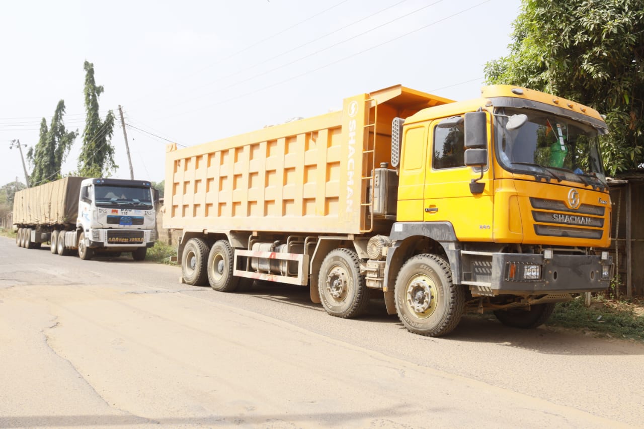 EFCC Secures Interim Attachment Order on Nine Mineral-Laden Trucks 