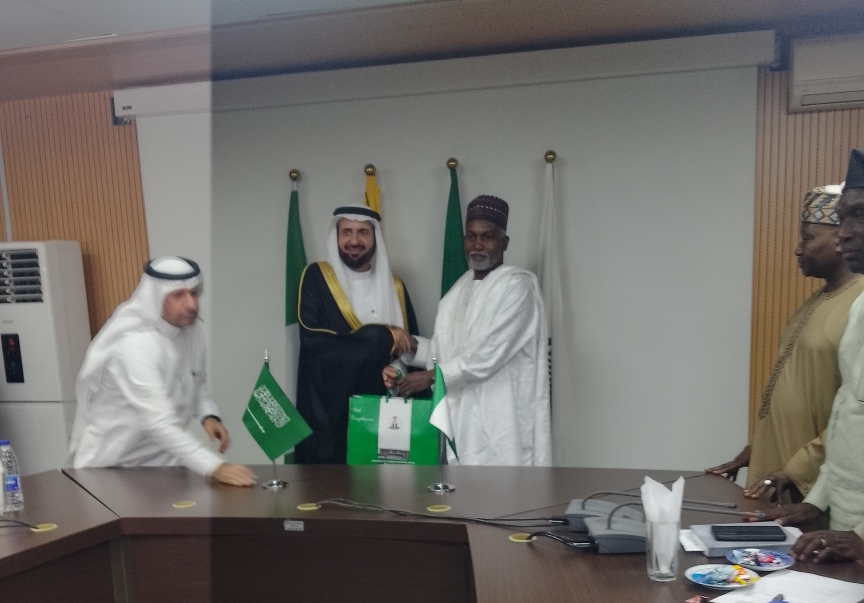 Nigeria Seeks Saudi Support to Tackle Umrah Visa Overstay Challenges