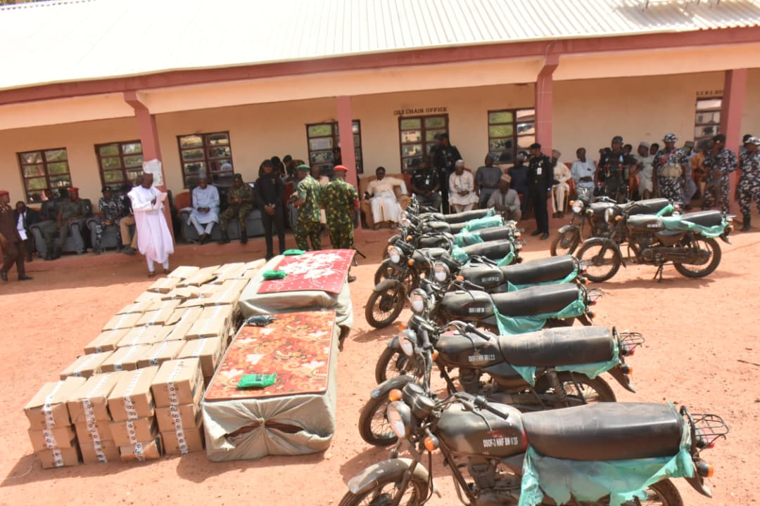 GOC 8 Division Operationalises Kebbi Forest Guards, Donates Logistics Support